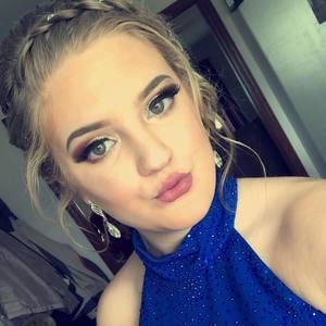 Meet your Posher, Bailey